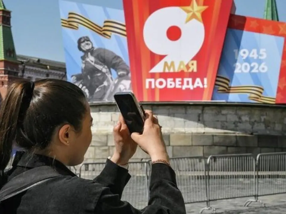 В центре Самары 9 мая ожидаются перекрытия, изменения маршрутов общественного транспорта и возможные перебои с мобильной связью — советуем заранее подготовиться.