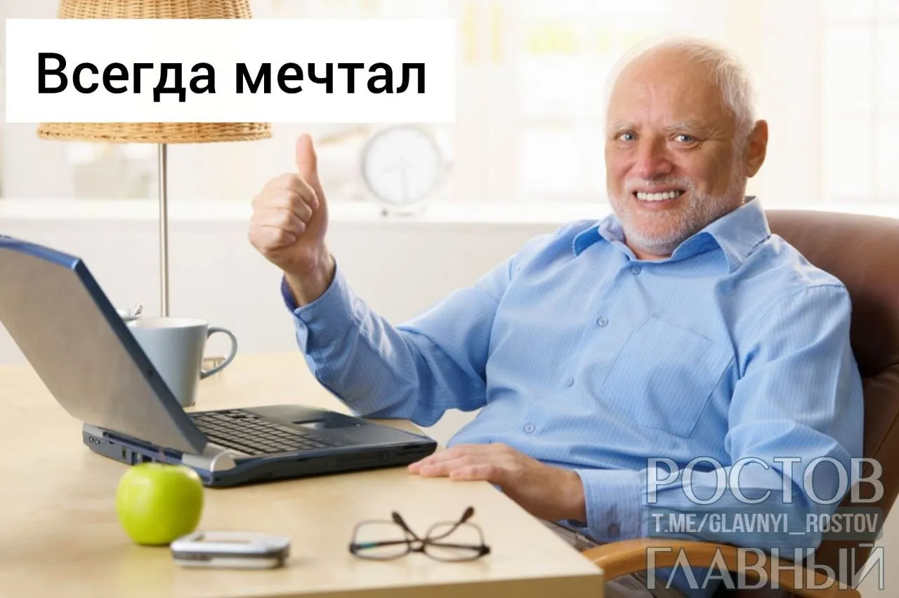 Министр экономики заявил о необходимости создавать условия для возвращения пожилых и предпенсионеров на рынок труда через переобучение, стажировки и гибкие формы занятости; также упомянулось увеличение допустимых сверхурочных часов.