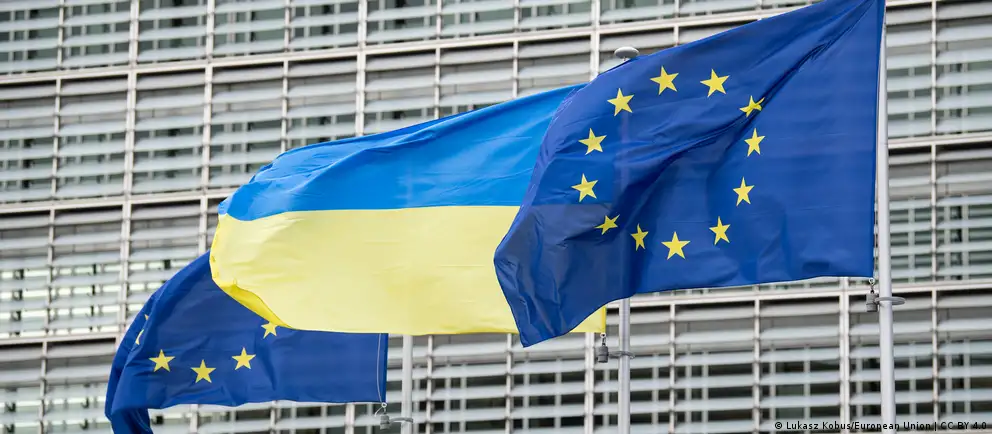 Евросоюз планирует ввести ограничения против лиц и организаций, причастных к депортации и принудительному перемещению украинских детей; решение ожидают на заседании 12 мая.