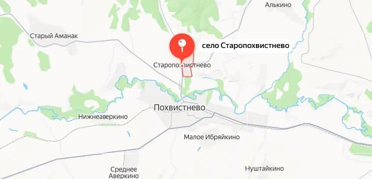 18 апреля на детской площадке в селе Старопохвистнево плита памятника рухнула на ребёнка. Девочку госпитализировали, следователи возбудили уголовное дело.