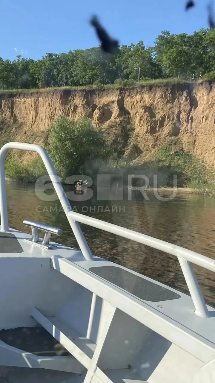 10 июня на берегу Волги у базы отдыха женщина и её дочь не справились с управлением квадроцикла и упали с обрыва; мать получила тяжёлые травмы, дочь — незначительные повреждения.