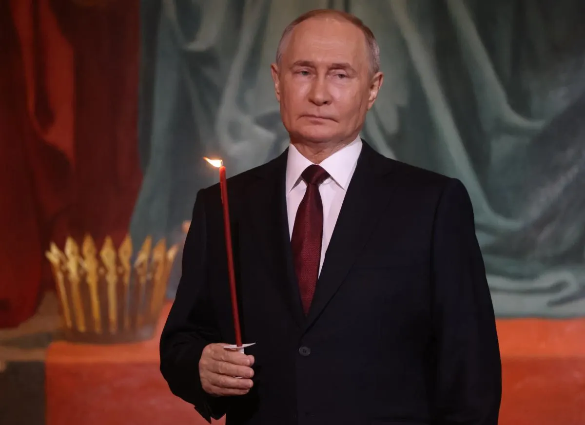 Аналитики предупреждают, что давление на Кремль растёт: смена власти может произойти в течение трёх лет. В качестве триггеров названы масштабные удары, внутренние волнения и утрата внешней поддержки.