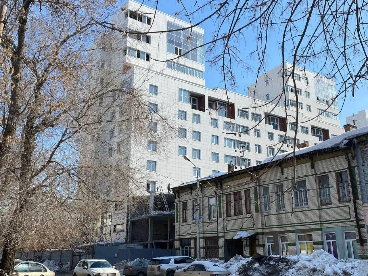 По состоянию на 1 июня в Едином реестре проблемных объектов в Самарской области не осталось недостроев. Из реестра исключили 11 домов: 4 введены в эксплуатацию, 6 получили компенсации, по одному перезаключили договор. В региональном списке остаются 5 объектов, права 410 граждан ещё не восстановлены.