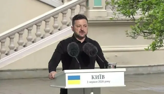 Президент Украины заявил о готовности начать прямые переговоры с Путиным, предупредил об ответных ударах на применения дронов и ракет и сообщил о масштабном расширении производства оружия.