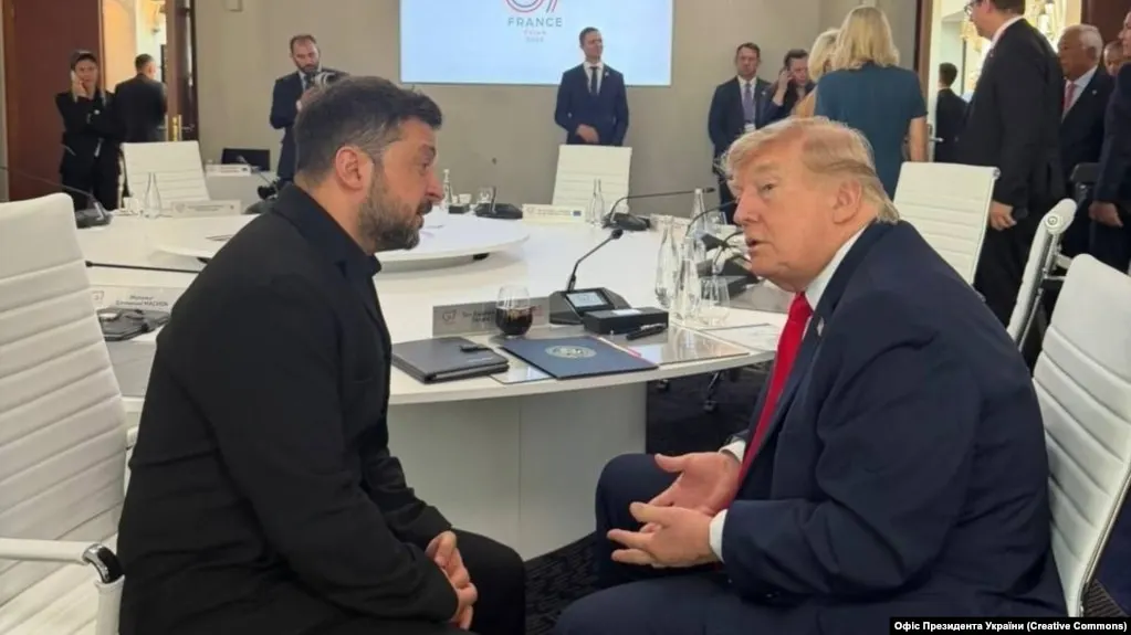 Главы стран G7 на встрече в Эвиане согласовали необходимость новых мер против России — обсуждались санкции в энергетике и банковской сфере и поставки ПВО Украине; официальных решений пока не объявлено.