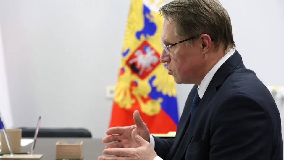 Министр здравоохранения сообщил, что большинство ординаторов готовятся работать в конкретных медицинских организациях. За последние годы приём в медобразование заметно вырос, а для выпускников введена обязательная отработка до трёх лет.