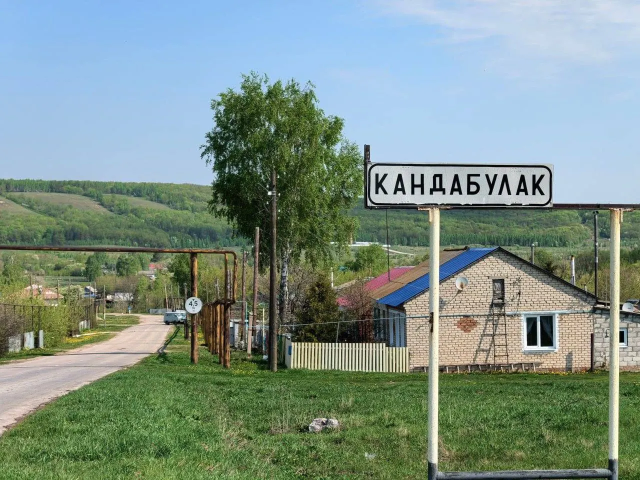 Учёные Самарского университета обнаружили укрепления с рвами длиной 12 и 14 км, которые связывают с походом Амира Тимура 1391 года и защитой от ночных атак конницы хана Тохтамыша.
