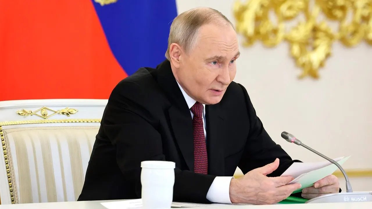 По словам президента, экономика России растёт быстрее Евросоюза. По паритету покупательной способности РФ занимает четвёртое место в мире и первое в Европе.