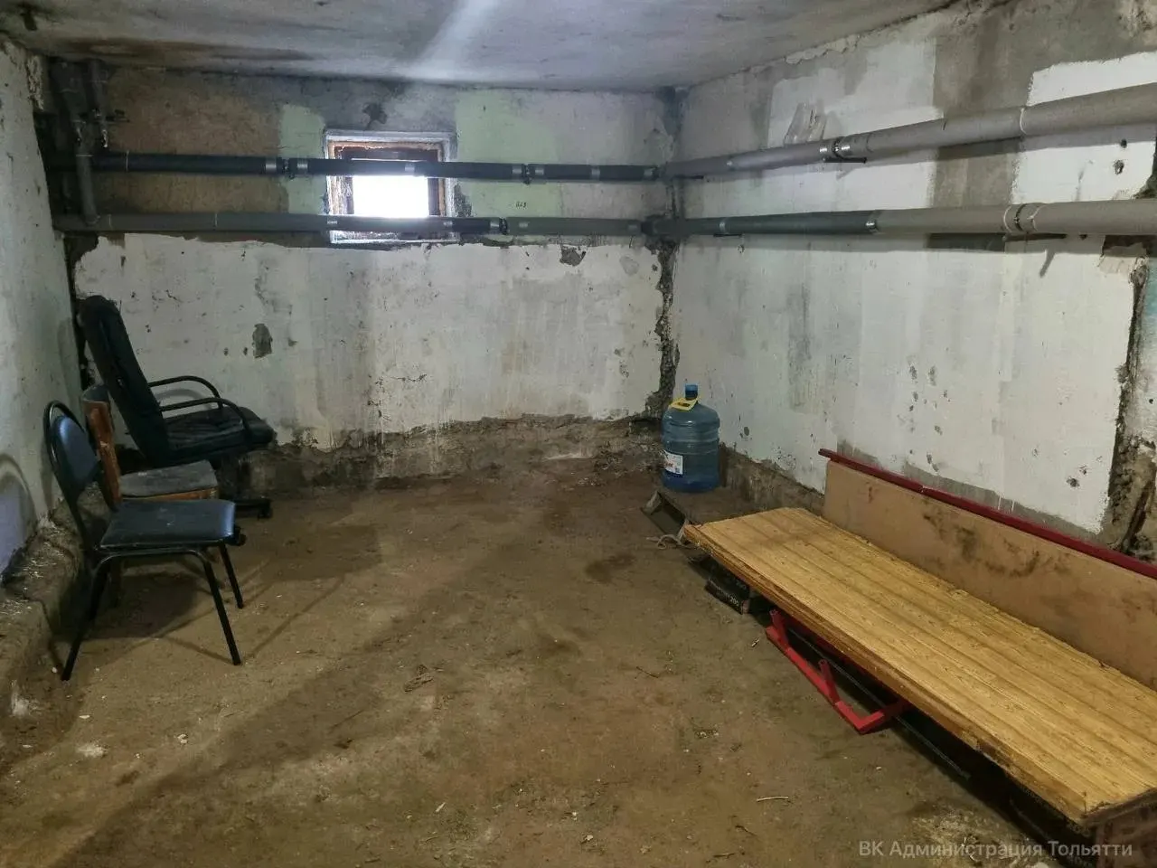 Комиссия дала высокую оценку подвальному помещению в доме на Победы, 66: его назвали образцовым укрытием, пригодным для кратковременного пребывания людей и рекомендовали как пример для других управляющих компаний.