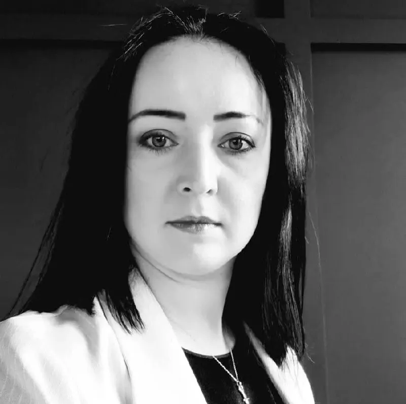 Конституционный суд признал, что совершеннолетние дети имеют право требовать лишения родительских прав родителей, совершивших над ними насилие в детстве, даже если к моменту подачи иска они уже достигли 18 лет.