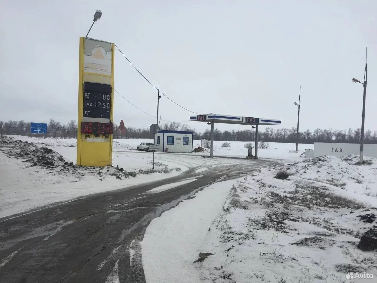 За июль в регионе появилось несколько объявлений о продаже АЗС — от контейнерных пунктов до крупных комплексов с резервуарами и газовыми заправками.