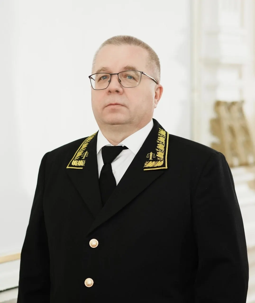 С 21 июля обязанности председателя Самарского областного суда исполняет Алексей Копытин. Генпрокуратура проводит проверку в отношении бывшего руководителя Александра Шилова по факту возможного использования служебного положения для личного обогащения.