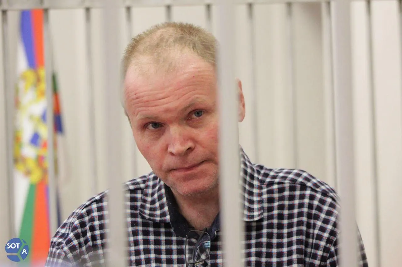 Андрей Шабанов сообщил о систематическом давлении в колонии, попытках вынудить работать и угрозе помещения в ШИЗО; в материале упоминается дело с участием саксофониста из Самары, осуждённого за публикацию в поддержку ВСУ.
