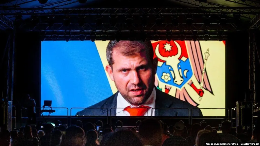 Расследование выявило крупномасштабную схему подделки документов и переводы через международные банки с обходом санкций против России. В тексте — каналы и суммы операций.