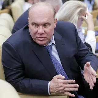 Депутат Госдумы предложил установить памятный день в честь людей, принимавших участие в операции, и отметил, что обсуждение вопроса возможно после её завершения.