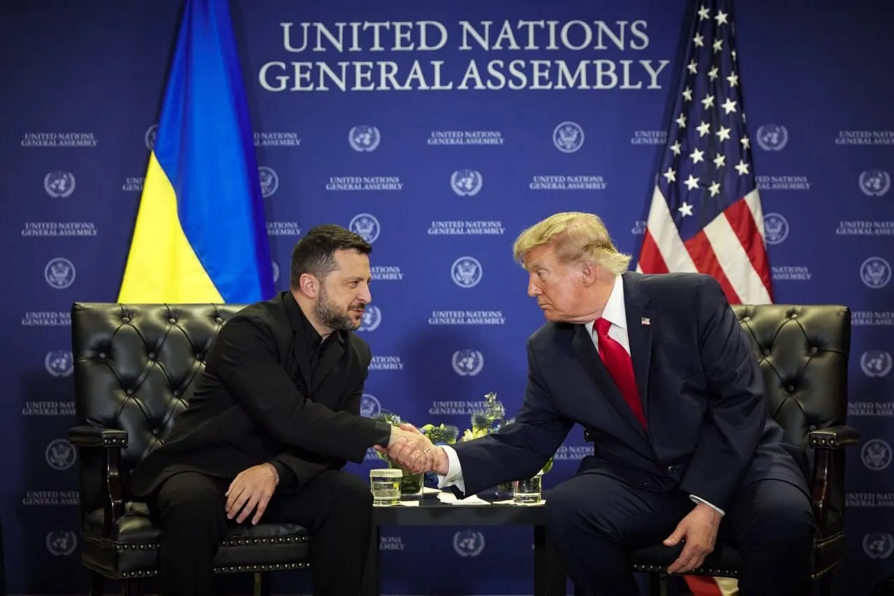 Зеленский рассказал о телефонном разговоре с президентом США, в котором обсуждалось давление прекратить атаки на российские НПЗ и влияние конфликта на дизельное топливо.