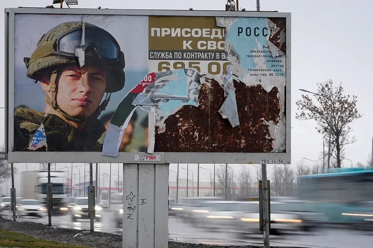 Региональные власти снижают суммы единовременных выплат за заключение контрактов с Минобороны. Снижения фиксируются в нескольких субъектах, в том числе в Самарской области, Татарстане и других регионах.