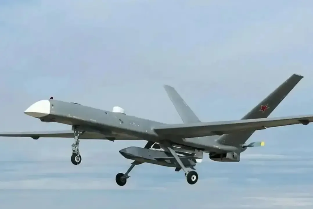 Российский производитель крылатых ракет S8000 «Бандероль» планирует нарастить выпуск и разместил тендеры на комплектующие, что вызывает усиленный интерес к оборонному сектору.