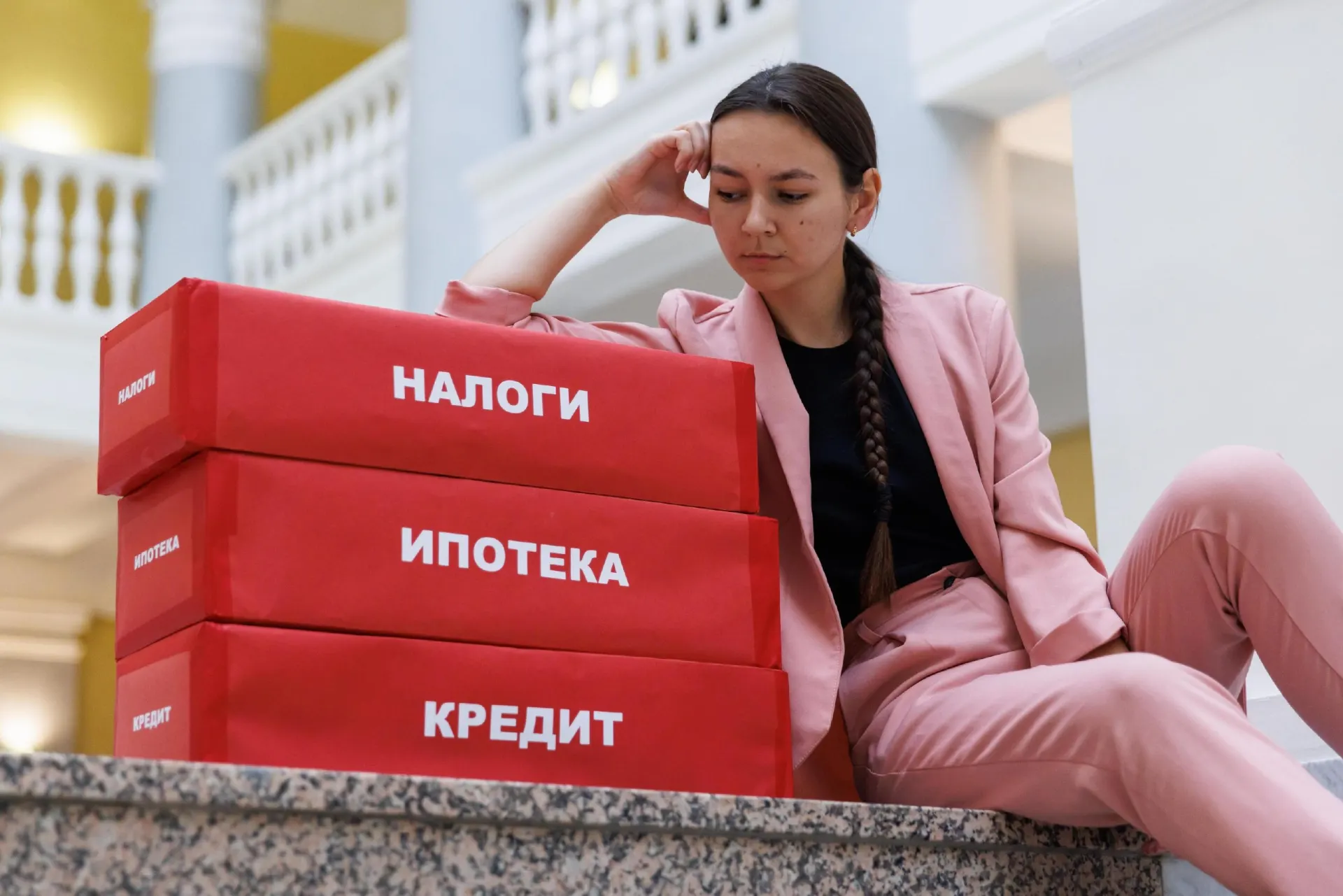 Экономист Андрей Бунич объясняет риски бюджета на 2027 год.