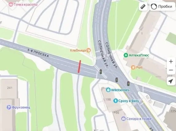 С 19 октября по 5 ноября закроют проезд по 5-й просеке возле дома №10 на Солнечной из-за работ по строительству канала и замены теплотрассы; горячая вода и отопление отключаться не будут.