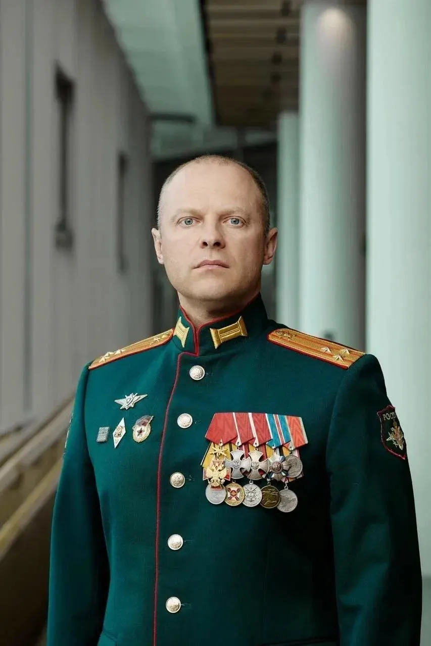 Полковник запаса Сергей Карасев возглавит работу по региональной безопасности. Ранее он курировал вопросы поддержки бойцов и взаимодействия с патриотическими организациями в Самаре.