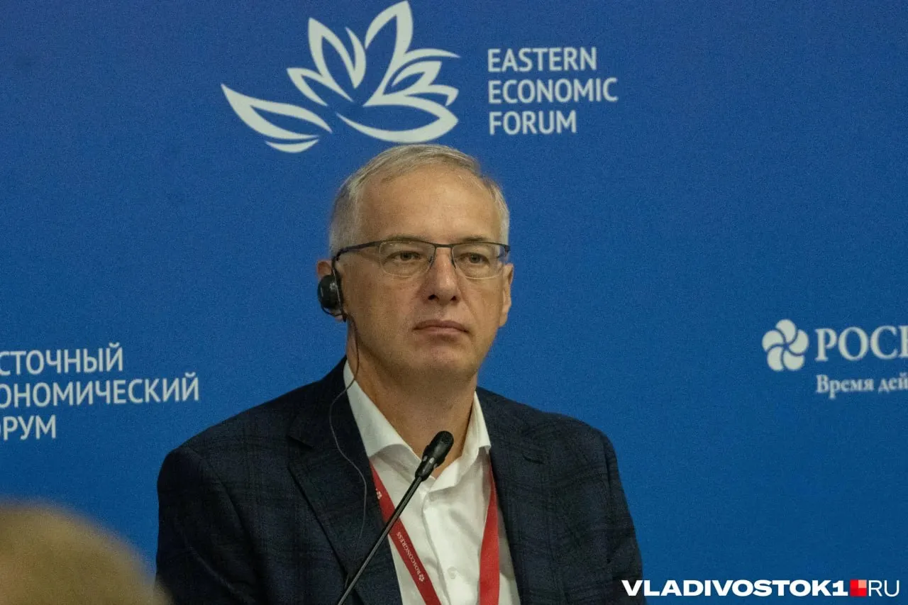 Глава DNS Дмитрий Алексеев высоко оценил новые назначения: Кожемяко возглавит полпредство на Дальнем Востоке, а Константин Шестаков станет и.о. губернатора Владивостока.