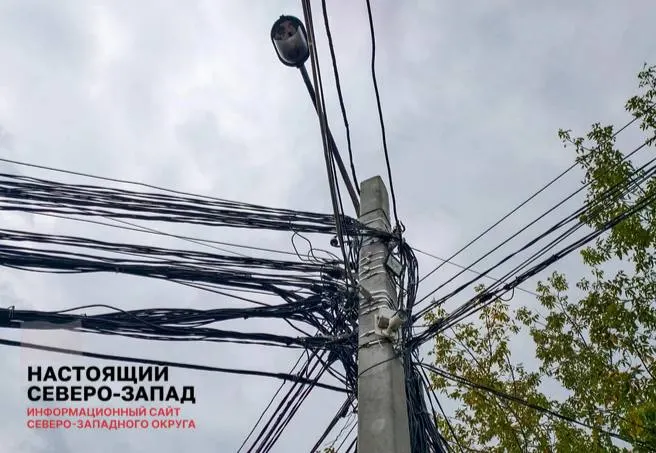 ФАС предложил включать расходы на защиту энергосетей от дронов в тарифы на передачу энергии, что может привести к росту счетов потребителей.
